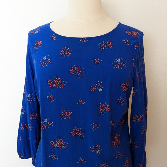 Shift! Easy Floral Shift Dress - Picture 2 of 6